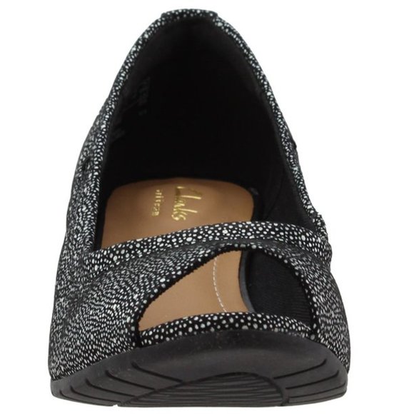 Clarks Vendra Daisy Wedge Peep Toe Shoe - Picture 2 of 5